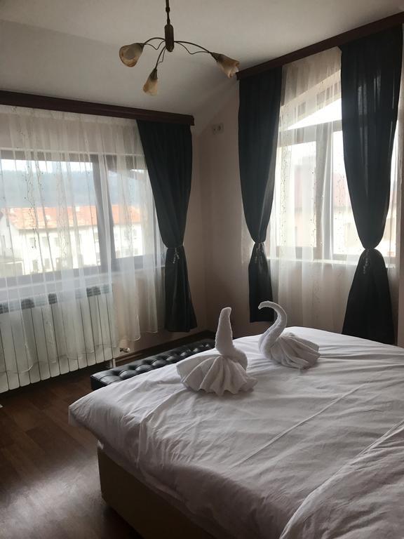 Valevitsata Guesthouse 라즐로그 외부 사진