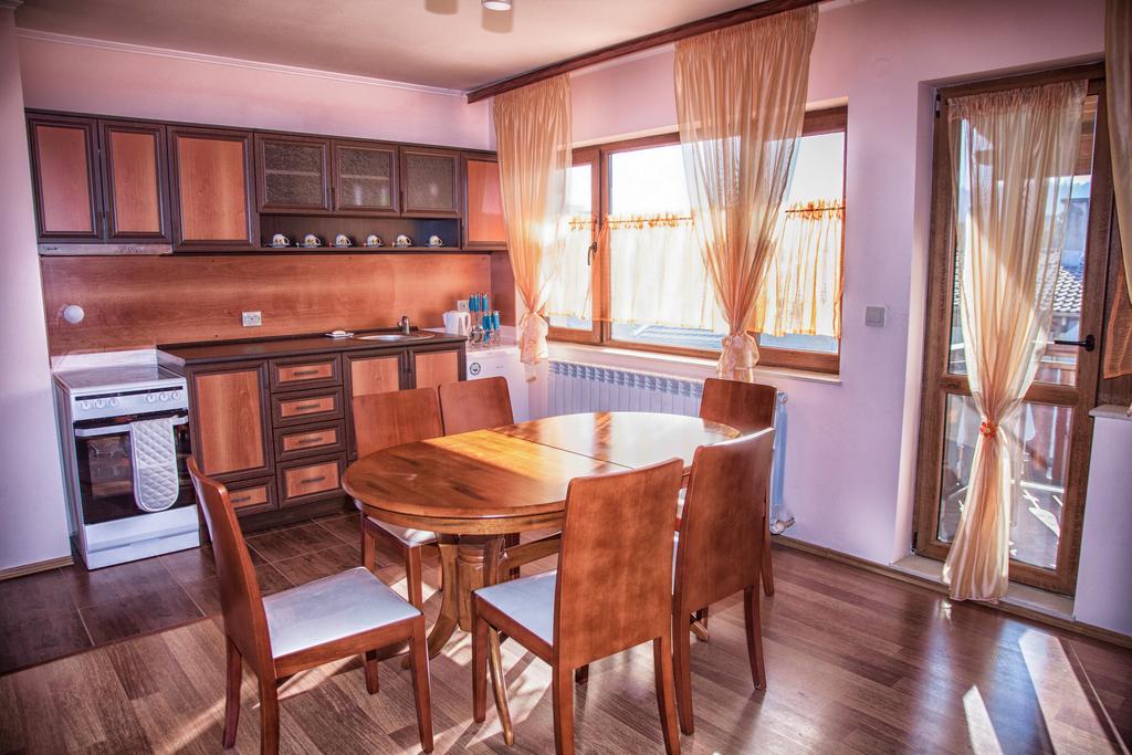 Valevitsata Guesthouse 라즐로그 외부 사진
